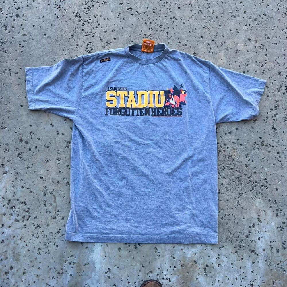 Akademiks Men's Grey and Blue T-shirt